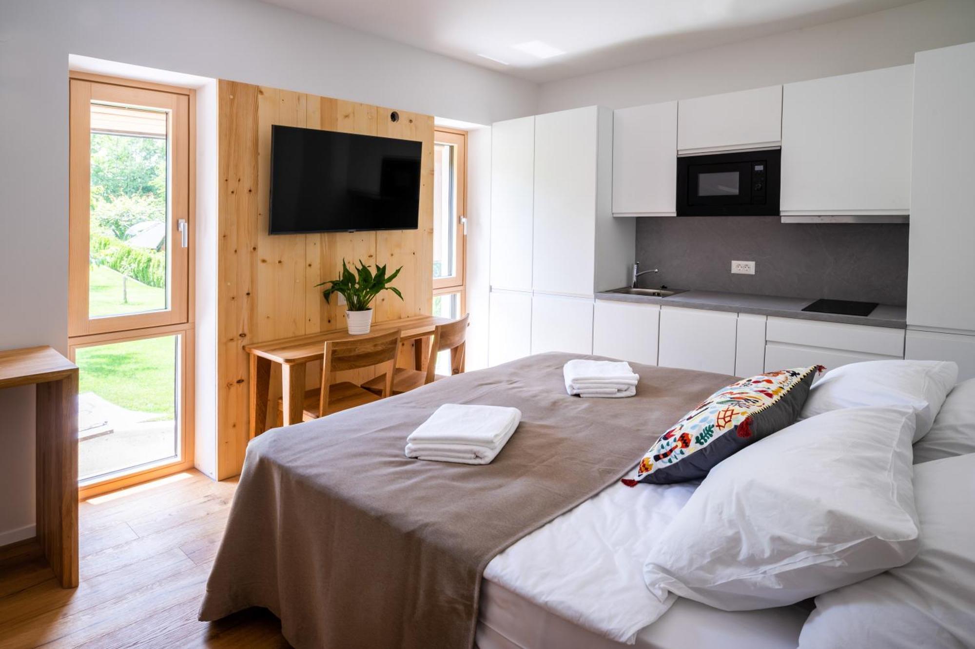 Lucka Quiet Location, Free Bikes, Big Garden, Doctor *