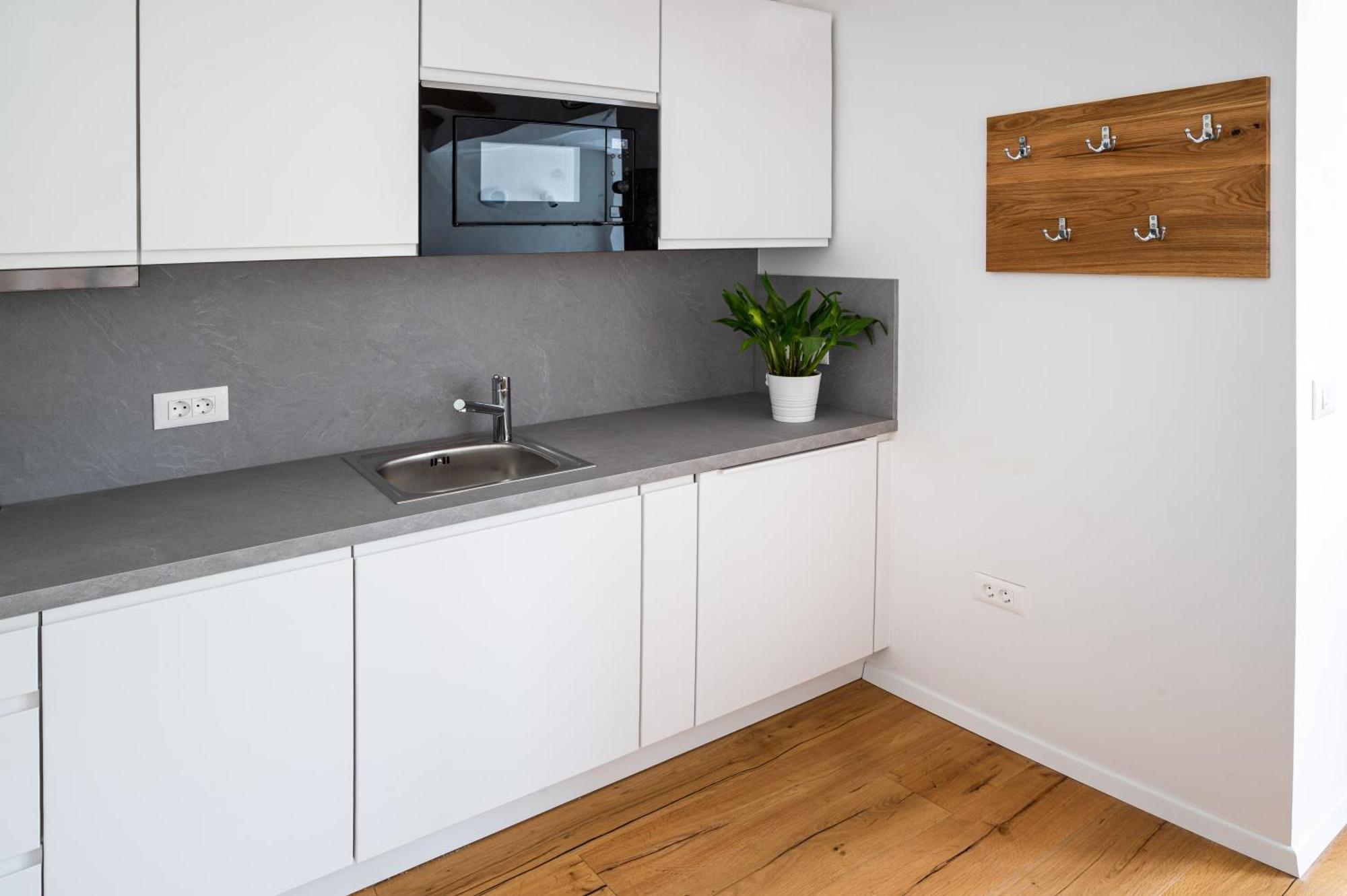 Lucka Quiet Location, Free Bikes, Big Garden, Doctor *